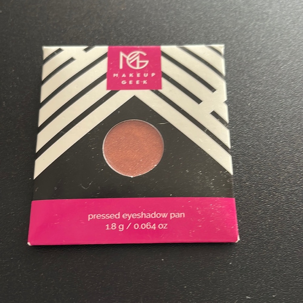 Makeup Geek Roulette eyeshadow pan NEW 1.8g